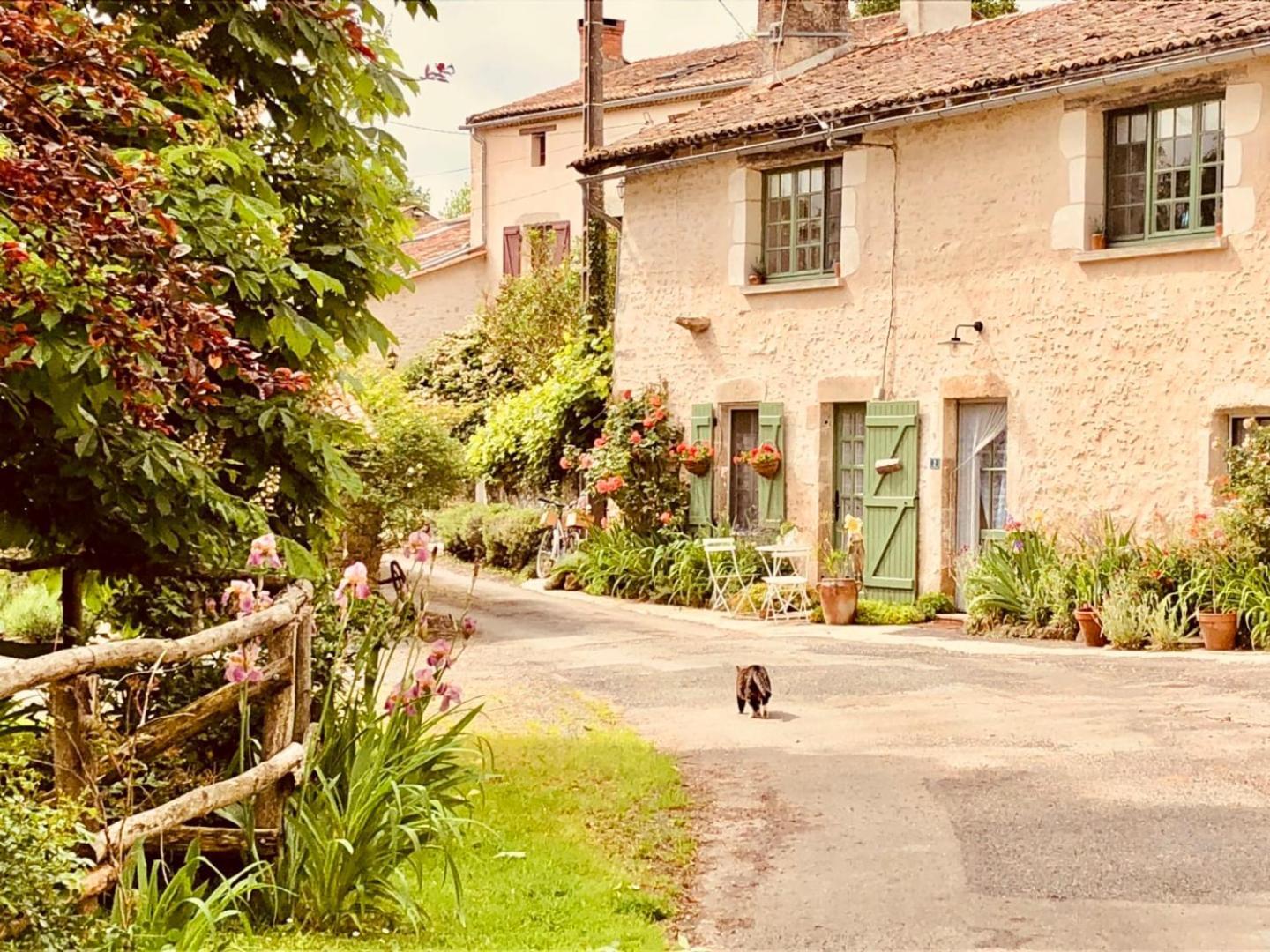 Bois Mort Farm Villa Gourge ภายนอก รูปภาพ